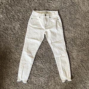 NWOT white loft skinny jeans